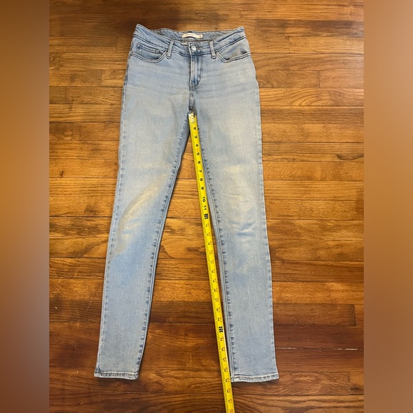 Levi Jeans - Picture 4 of 6